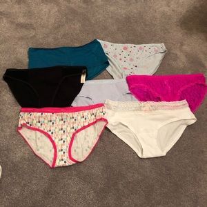 7 pc NWT VICTORIA SECRET PANTIES
